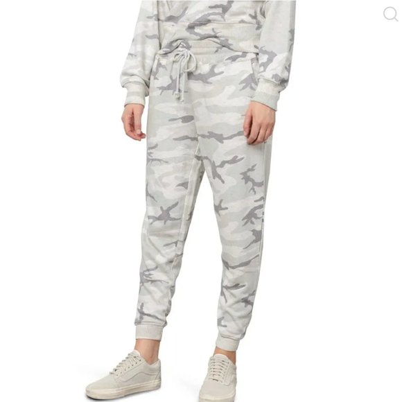 RAILS - Matching Set - Stone Camo Ramona Sweater and Oakland Jogger - Picture 3 of 9